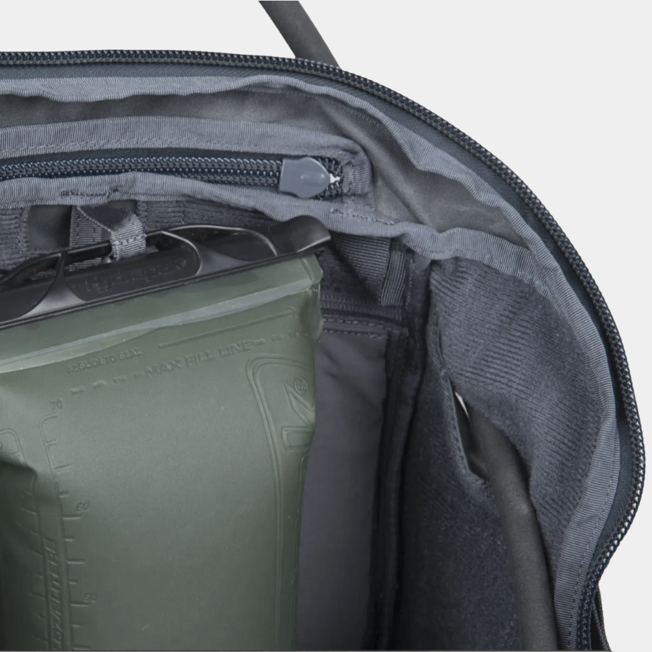 Halifax Medium® seljakott