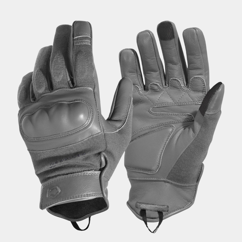 WOLF GRAY